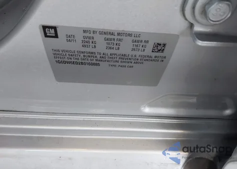 2011 Cadillac Sts Luxury z USA, uszkodzony, nr VIN 1G6DW6ED2B0160885